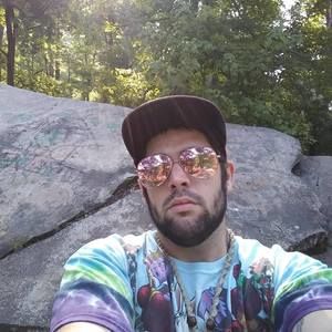 Meet your Posher, Corey